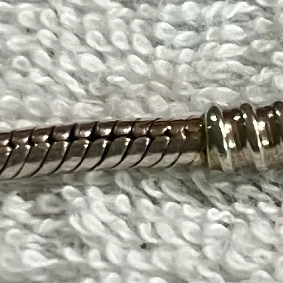 Chamilia bracelet - Picture 14 of 16